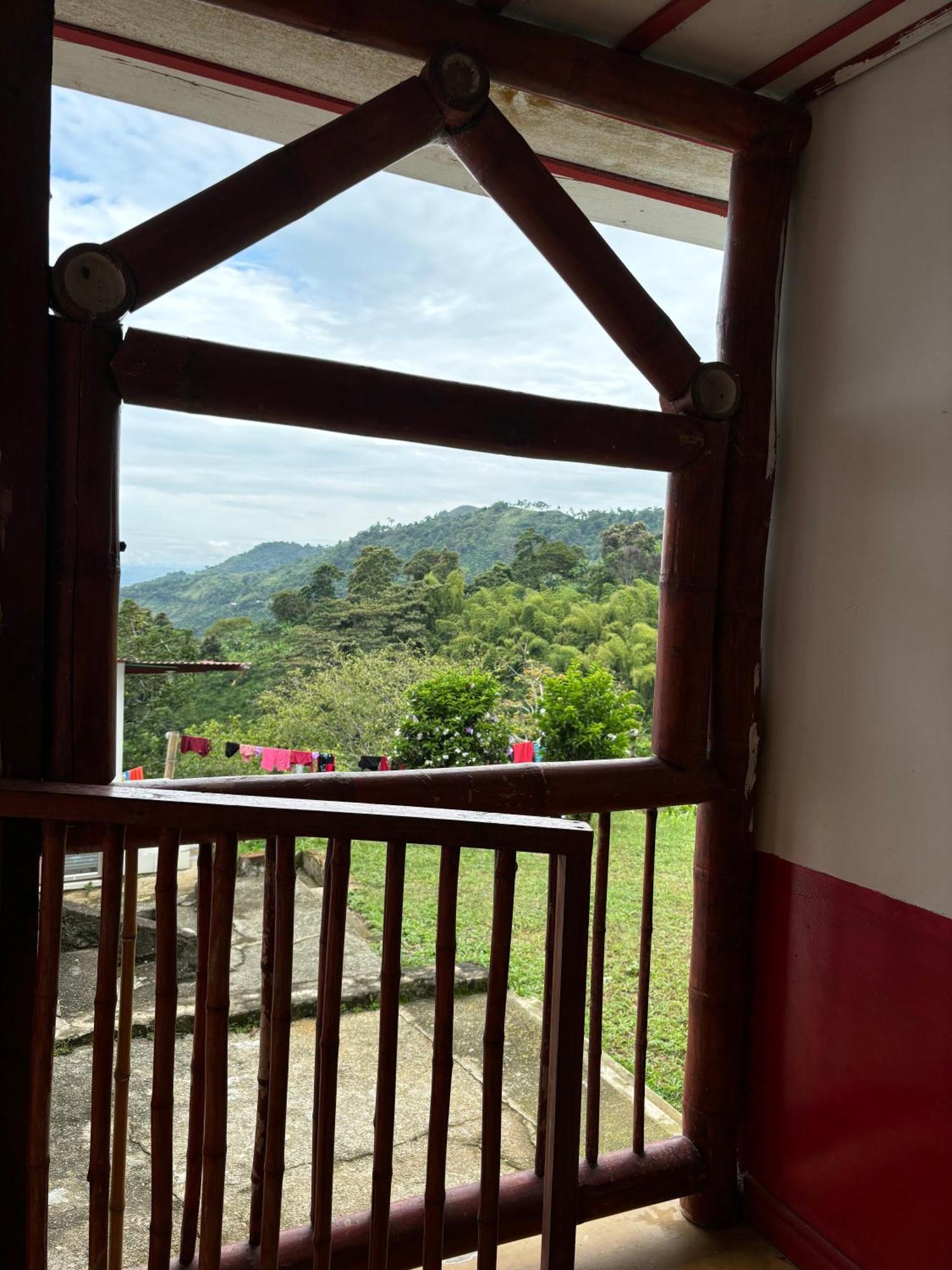 農家樂 La Macarena By Welttisch Genova (Quindio)